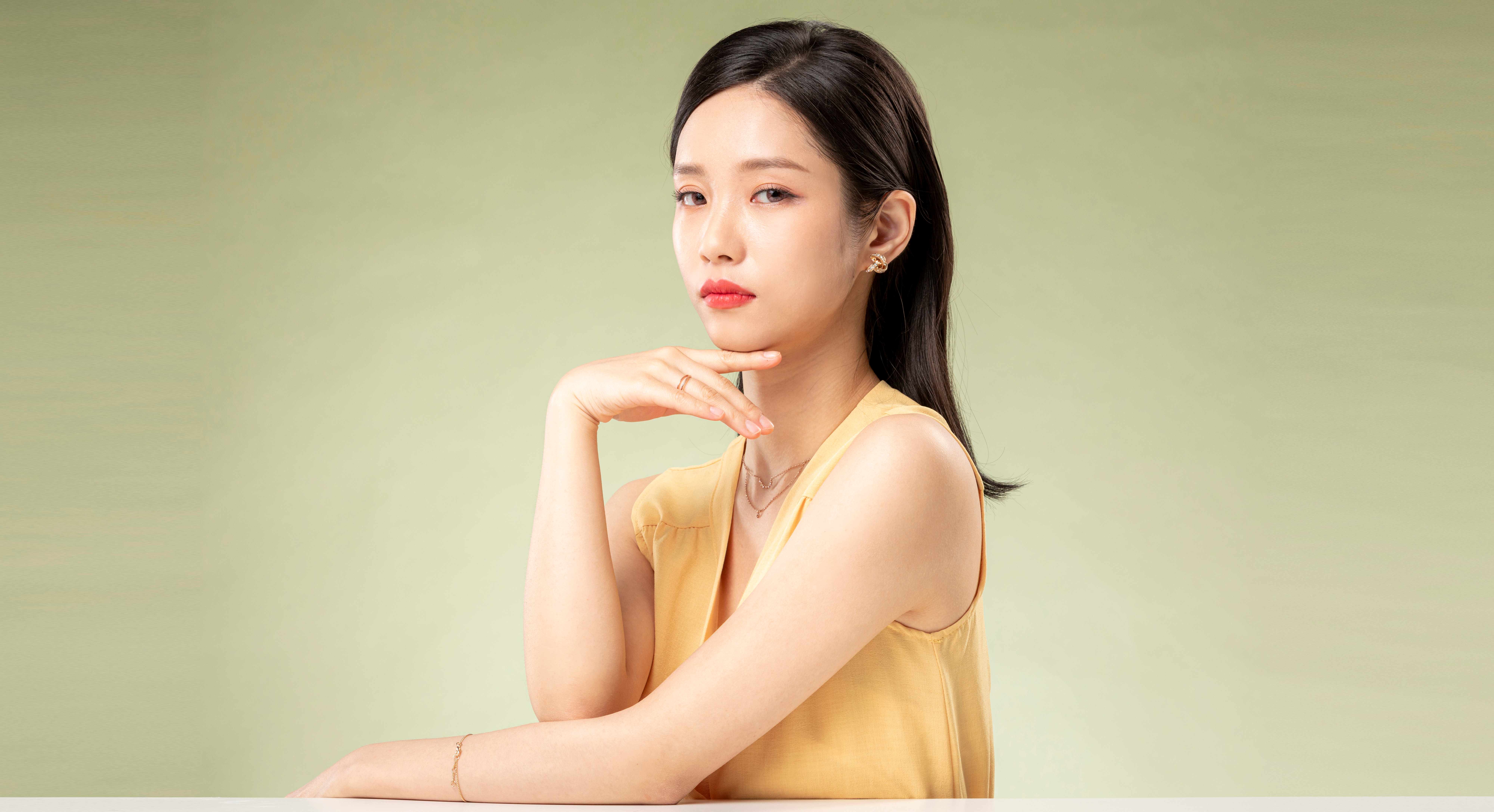 V라인 실 리프팅이 필요한 분